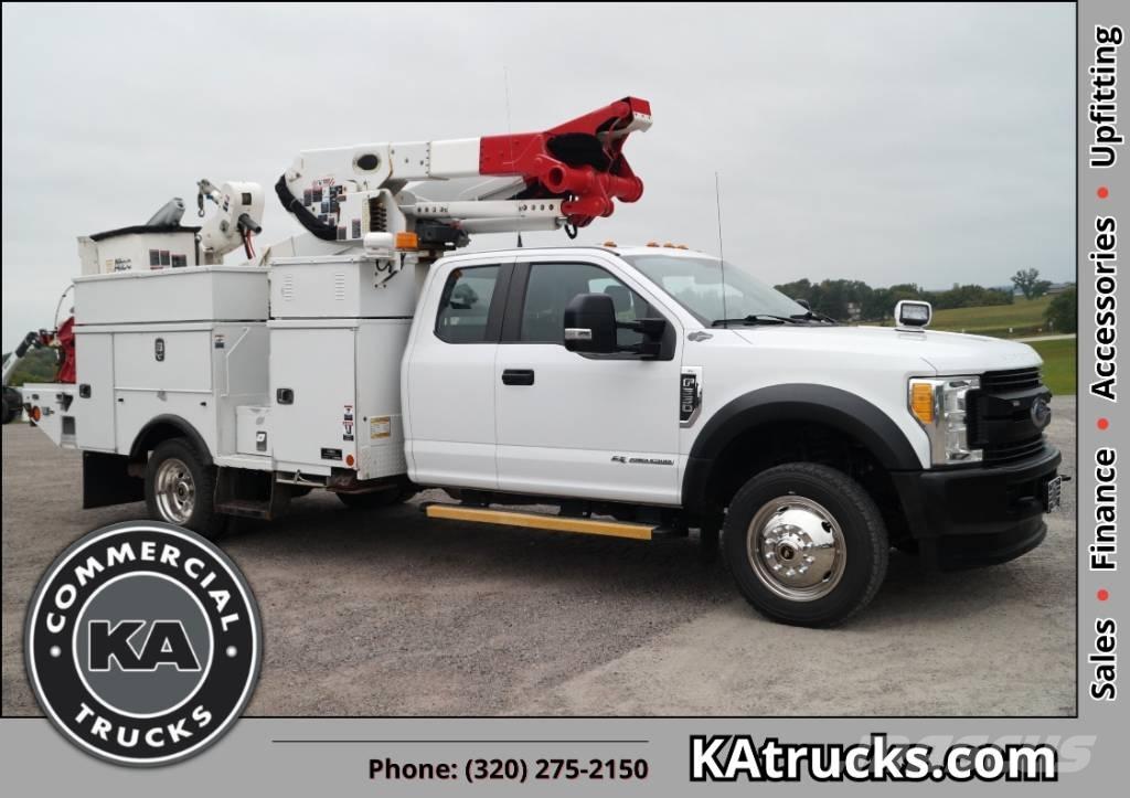 Ford F 550 XL SD Piattaforme autocarrate