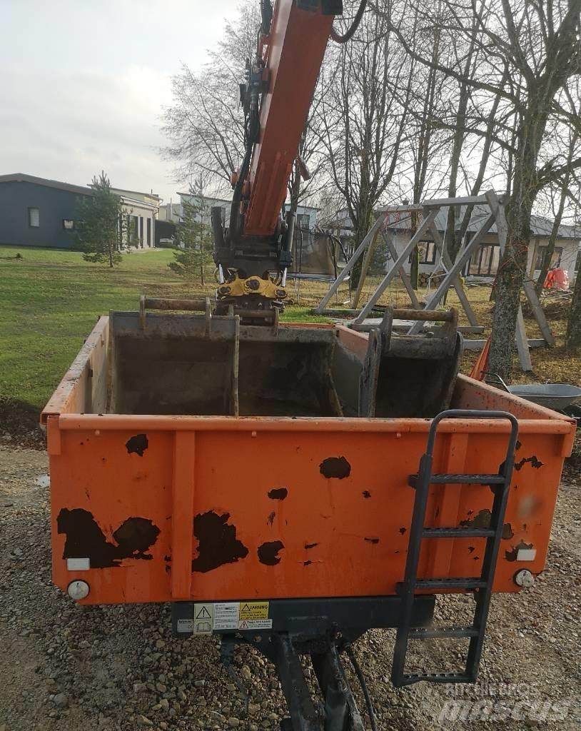 Doosan Dw 140 Escavatori gommati