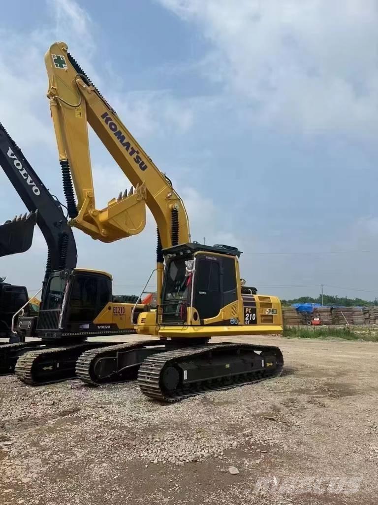 Komatsu 210-8 Escavatori cingolati