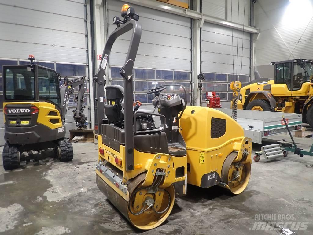 Volvo DD25B Rulli a doppio tamburo