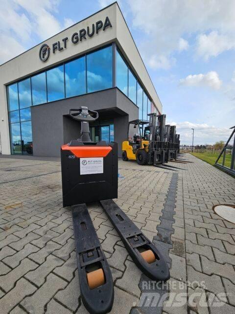 BT LPE 200 Carrelli elevatori bassi a piattaforma