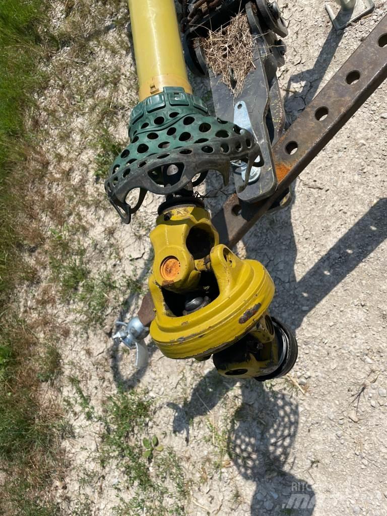 CLAAS Liner 700 Falciandanatrici