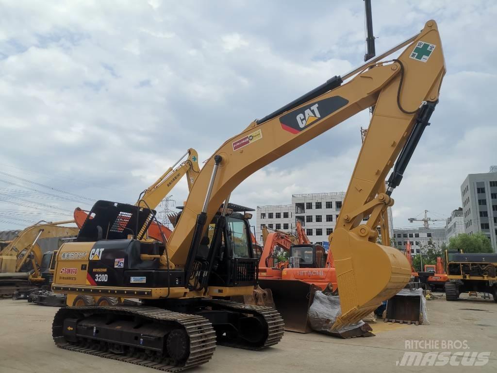 CAT 320 D Escavatori cingolati