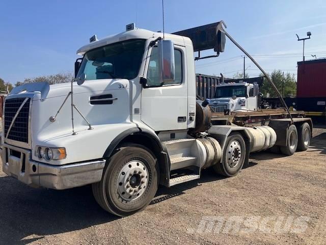 Volvo VHD Motrici scarrabili