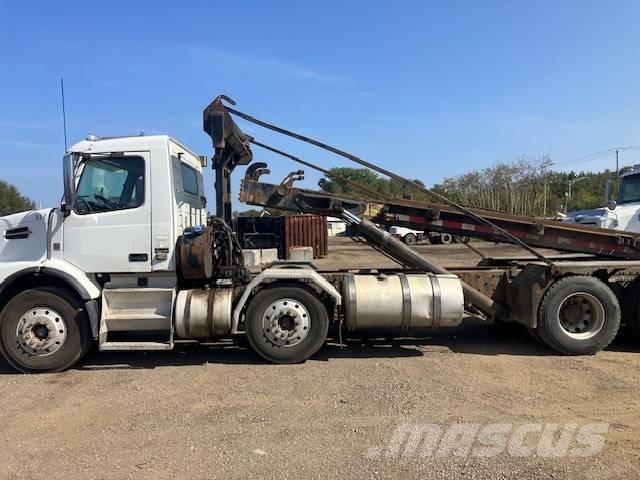 Volvo VHD Motrici scarrabili