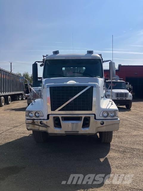 Volvo VHD Motrici scarrabili