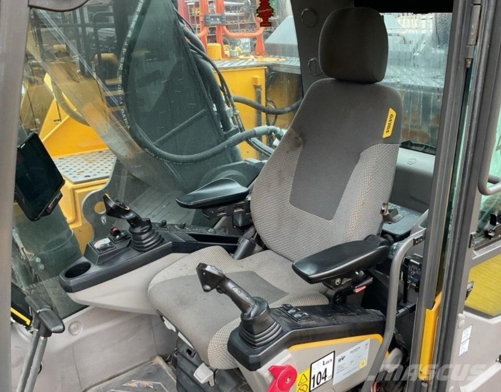 Volvo EC 300 EL Terne