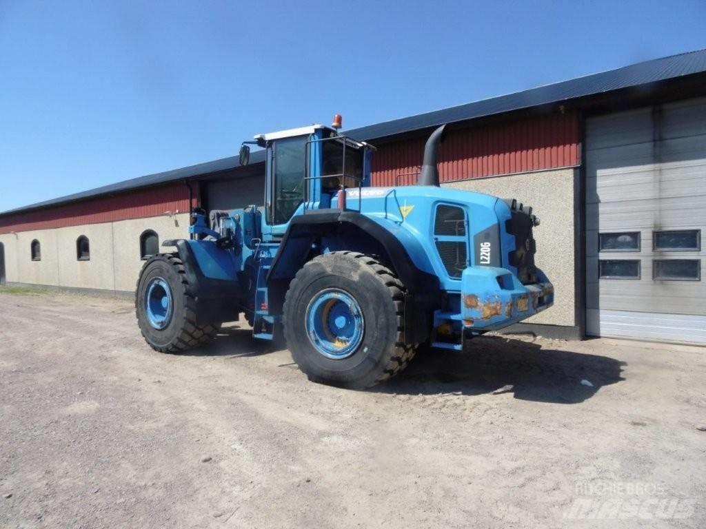 Volvo L 220 G Pale gommate