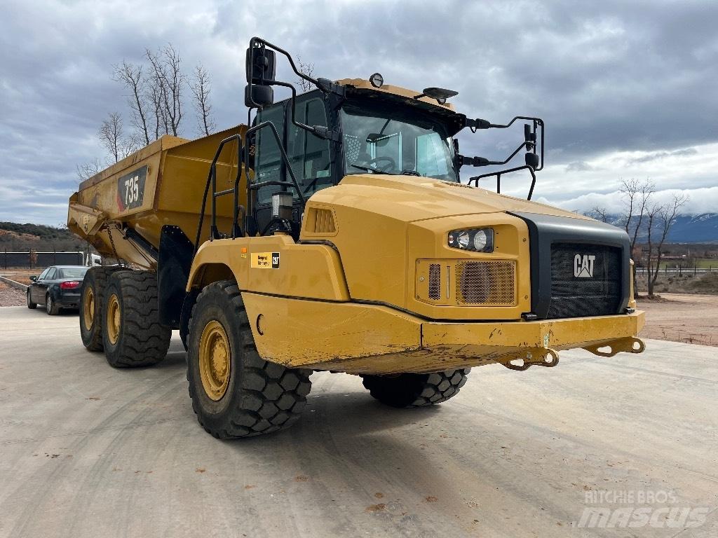 CAT 735 Dumpers articolati