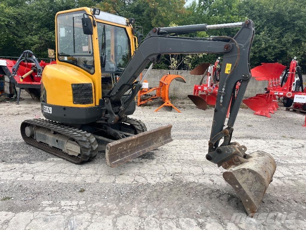 Volvo ECR 28 Miniescavatori