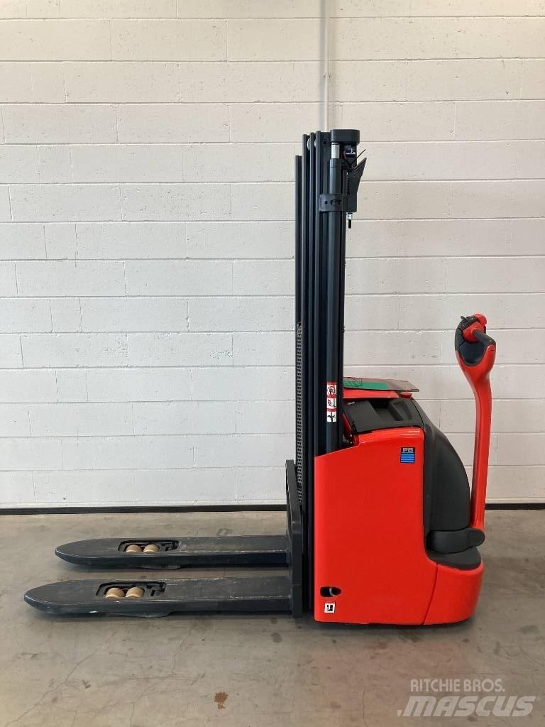 Linde L12i/1172 Transpallet uomo a terra
