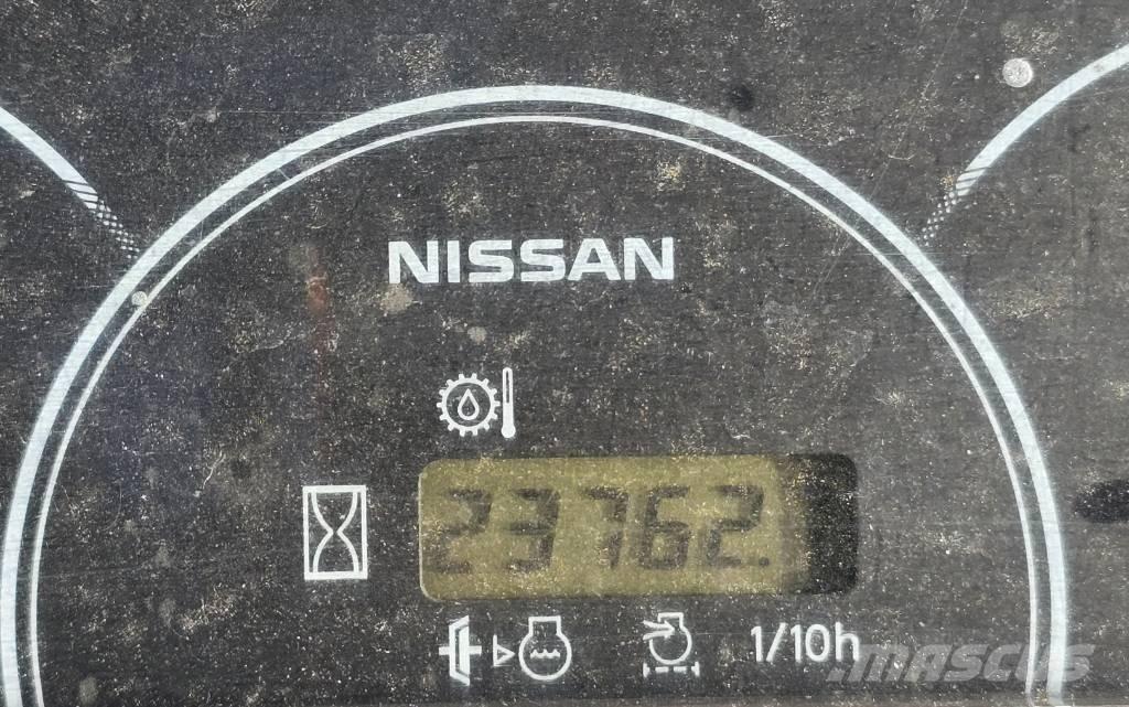 Nissan L01A15 Carrelli elevatori GPL
