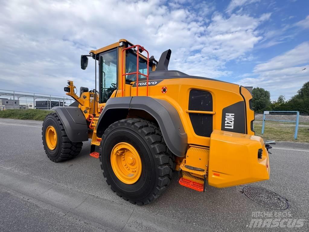Volvo L 120 H2 Pale gommate
