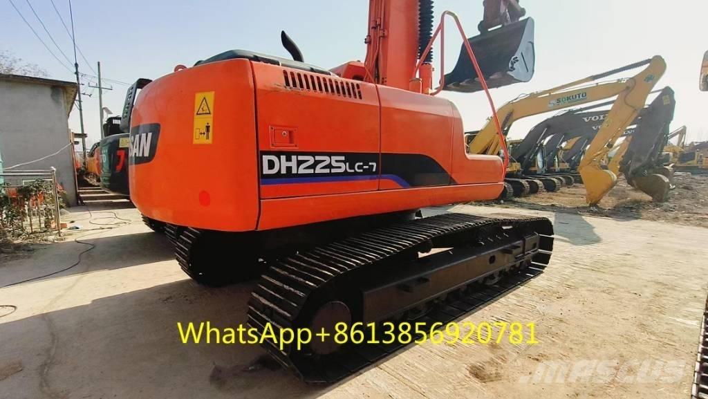 Doosan DH 225 LC-7 Escavatori cingolati