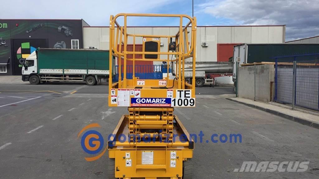 Haulotte Compact 12 Piattaforme a pantografo