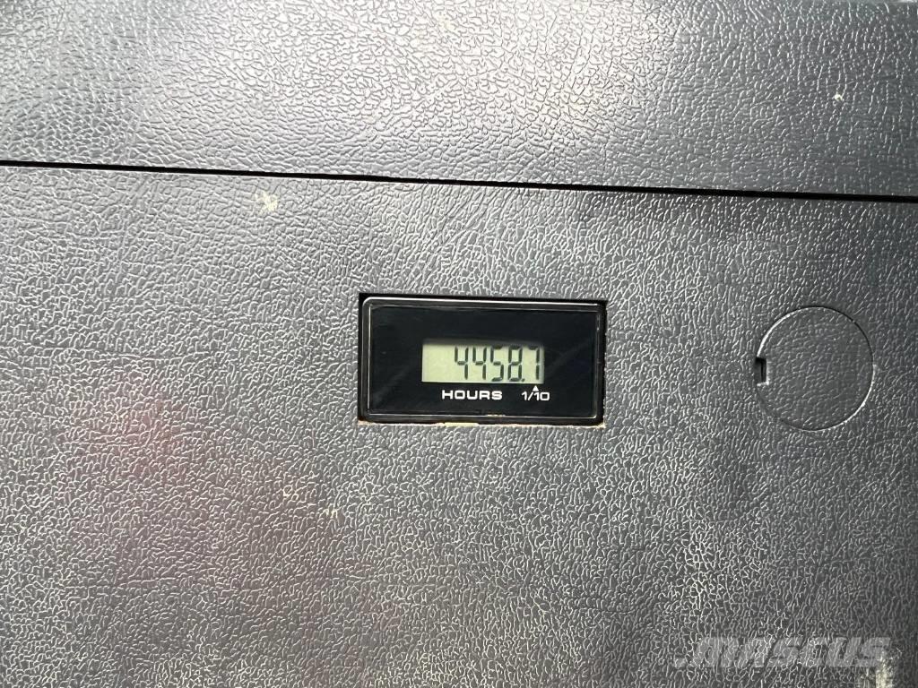 Hyundai HX 210 AL Escavatori cingolati