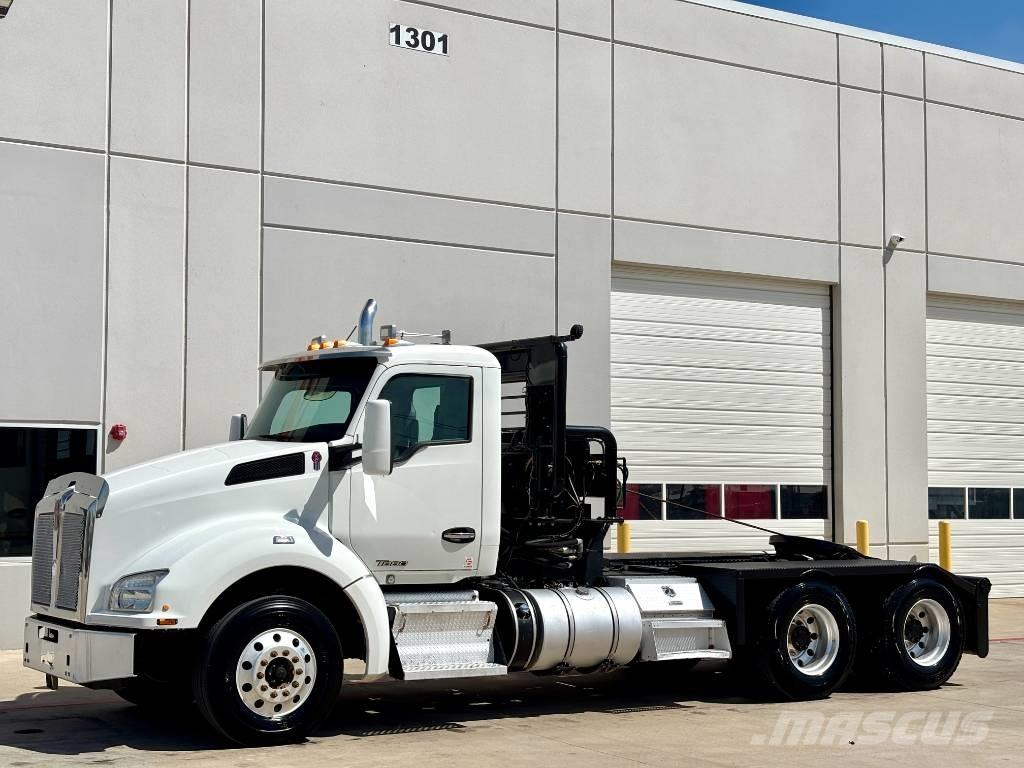 Kenworth T 880 Carroattrezzi