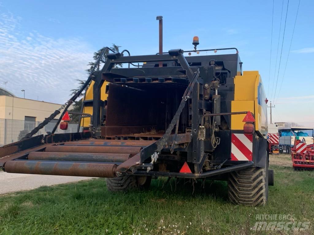 New Holland BB 960 A Presse quadre