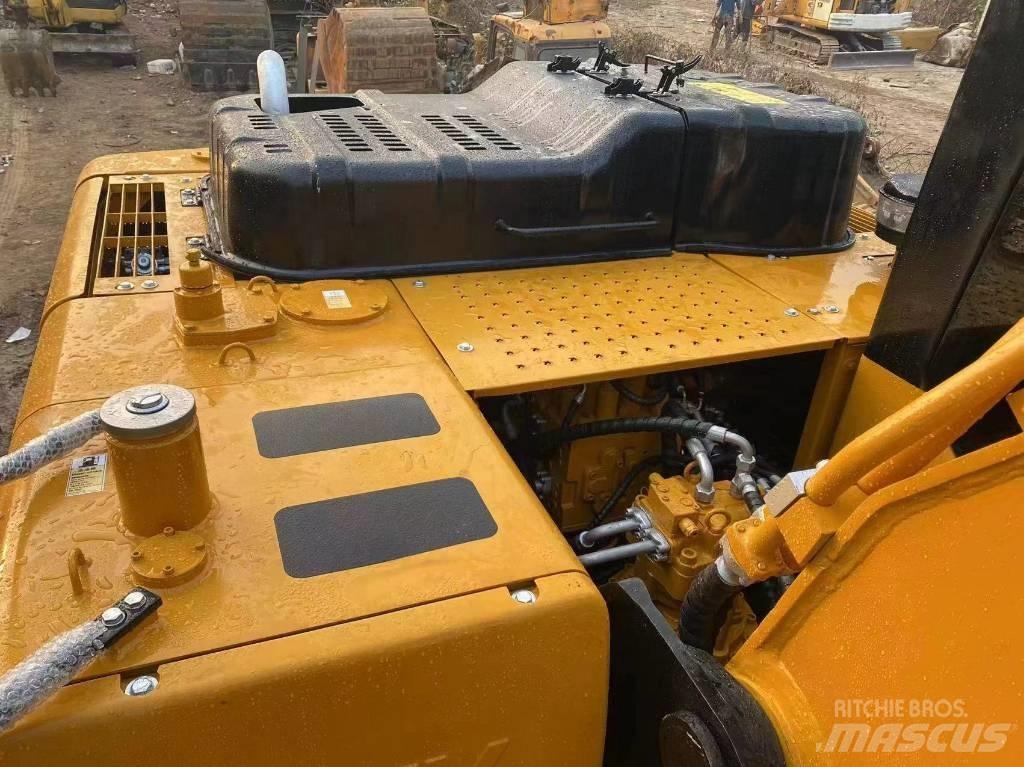 Sany SY 215 C Escavatori cingolati