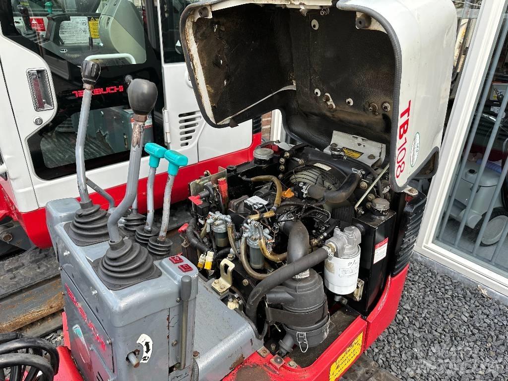 Takeuchi TB108 Miniescavatori