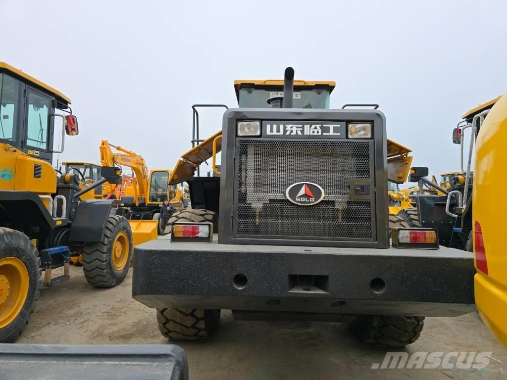 SDLG LG 956 L Pale gommate