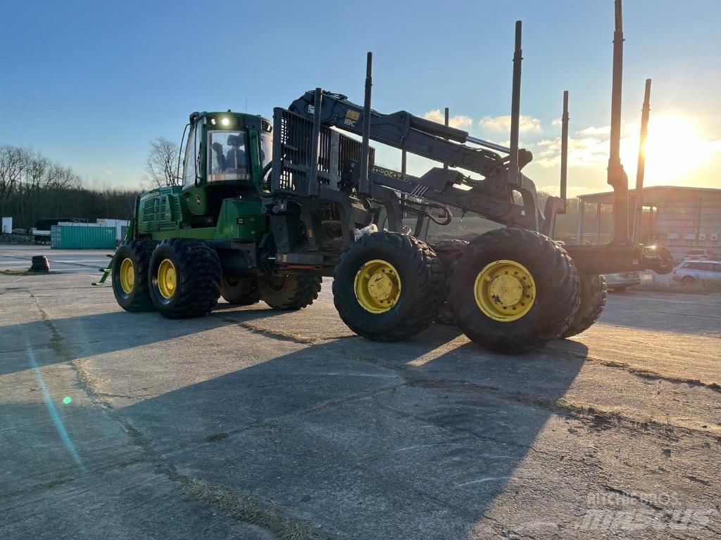 John Deere 1910G Forwarder