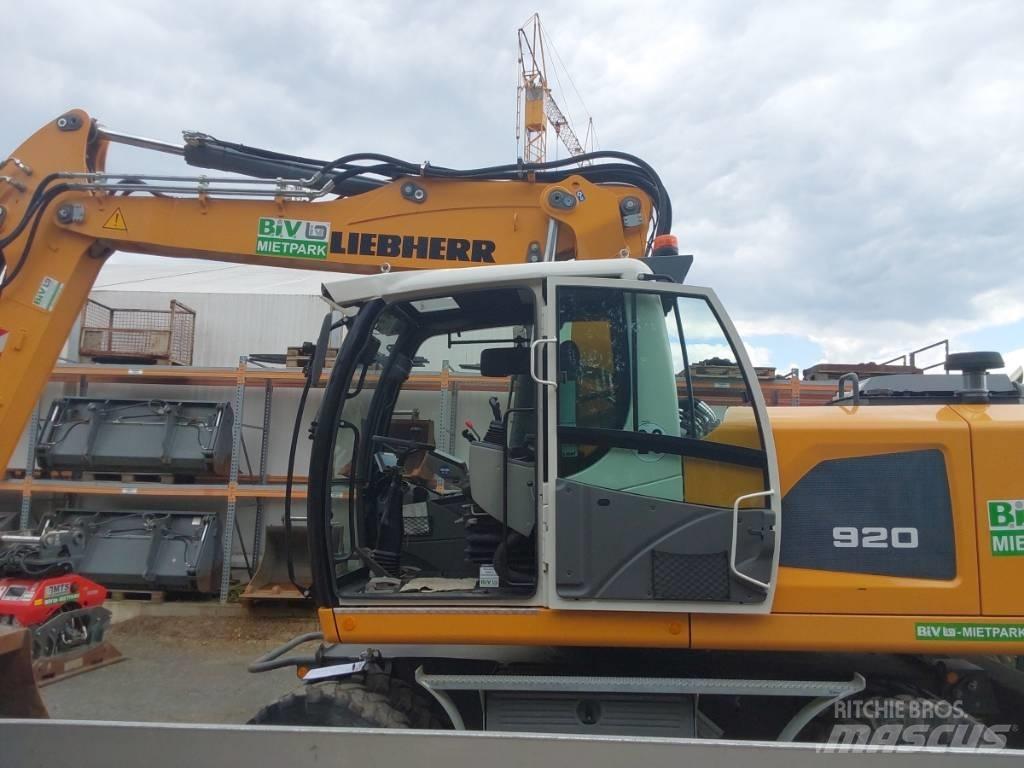 Liebherr A 920 Escavatori gommati