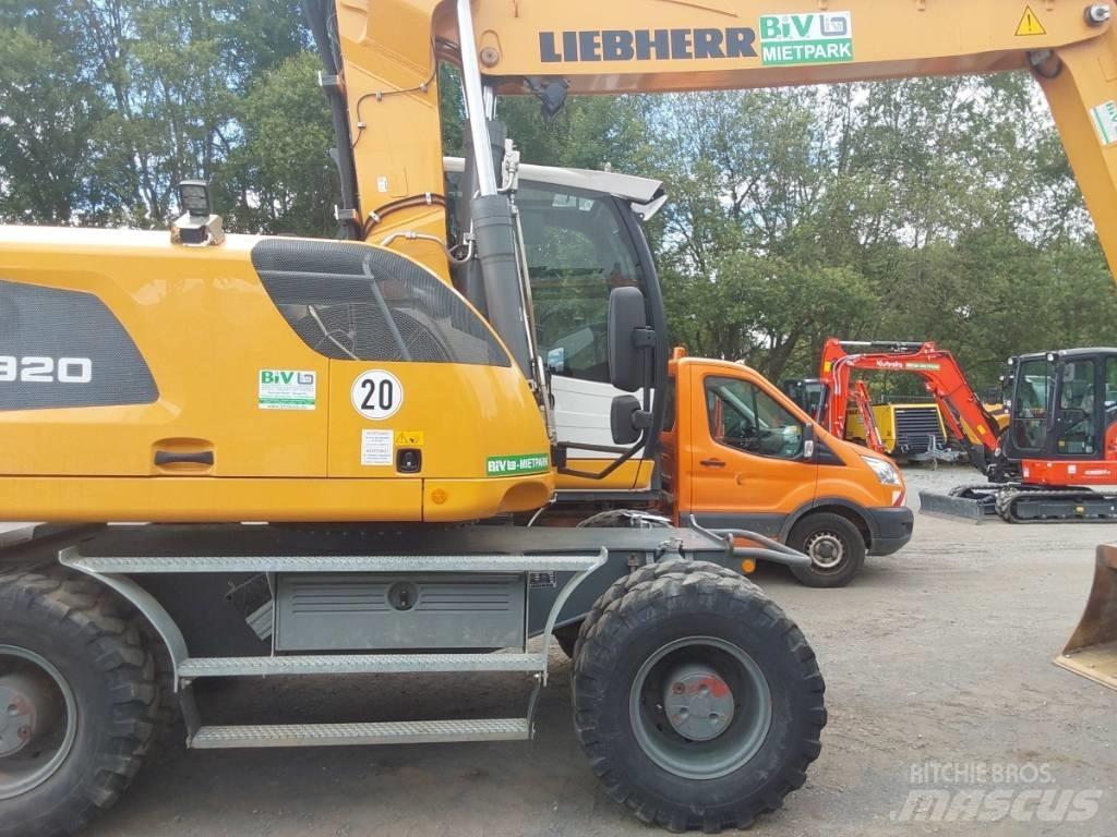 Liebherr A 920 Escavatori gommati