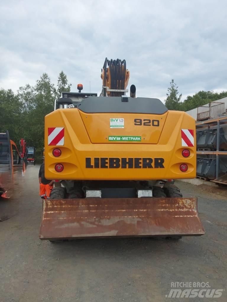 Liebherr A 920 Escavatori gommati