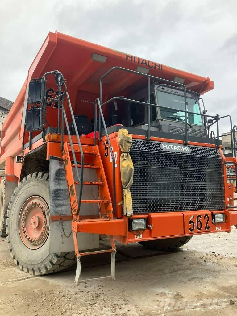 Hitachi EH 1100-5 Dumper a telaio rigido