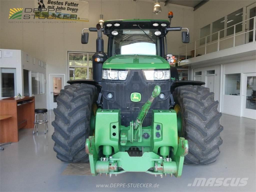 John Deere 8370R Trattori