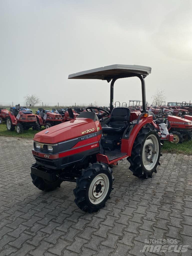 Mitsubishi MT200 Trattori compatti