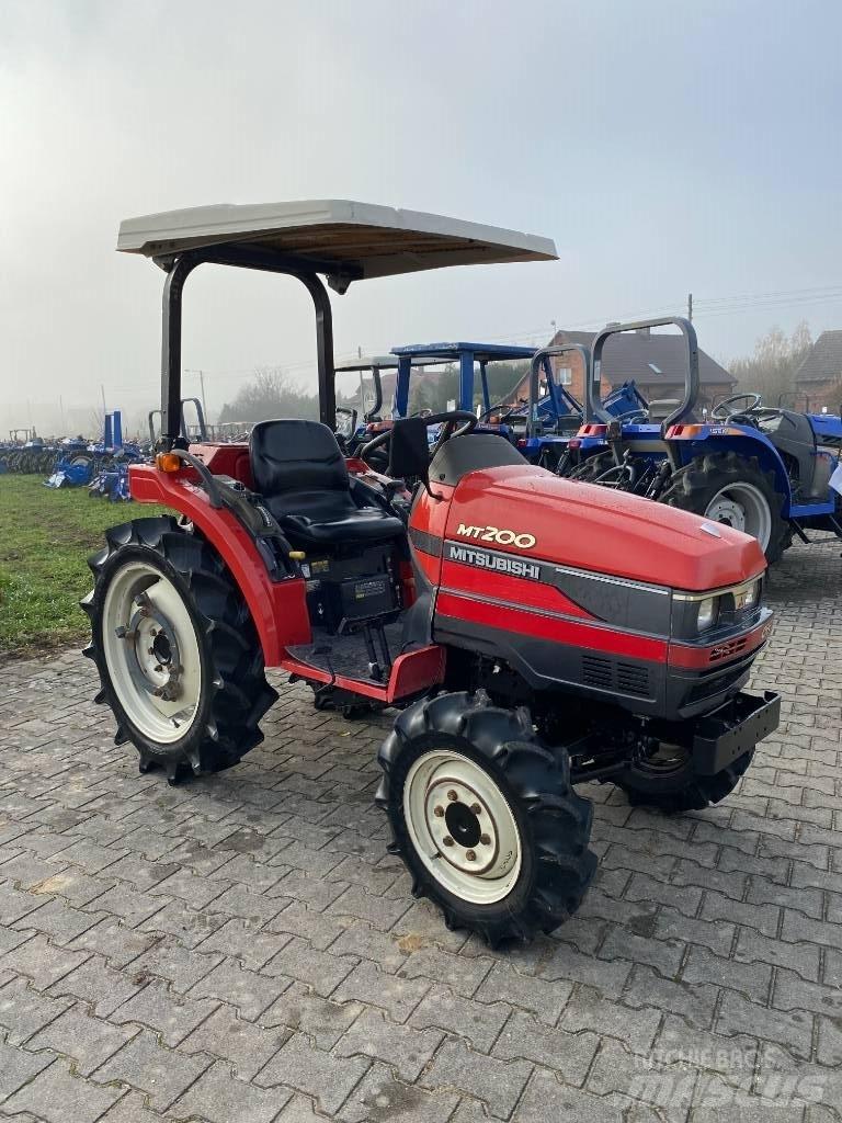 Mitsubishi MT200 Trattori compatti