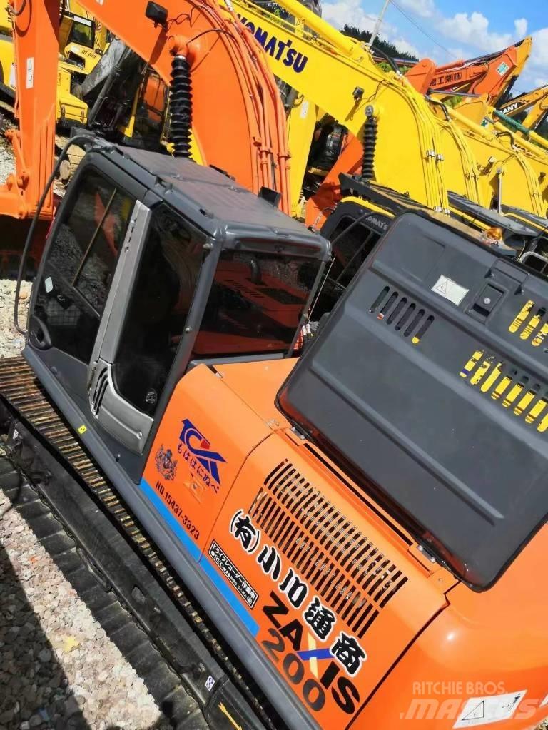 Hitachi ZX200 Escavatori cingolati
