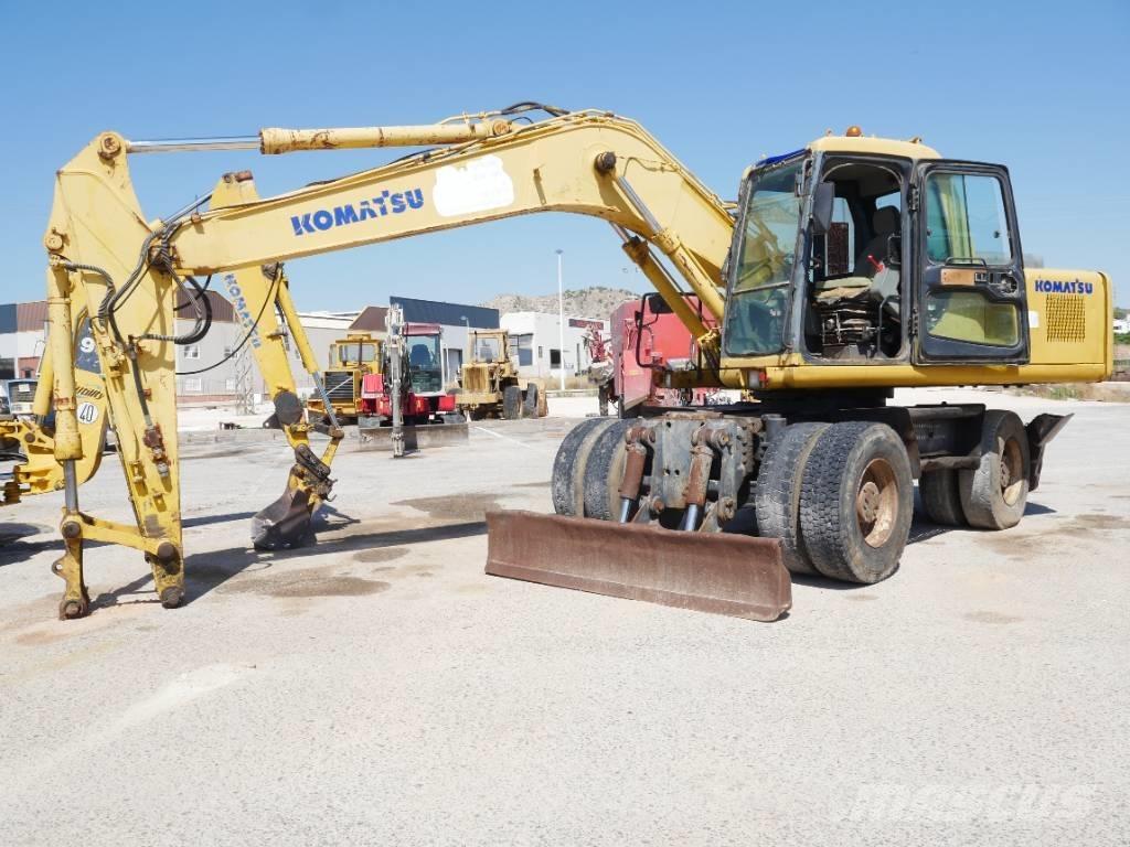 Komatsu PW 170 Escavatori gommati