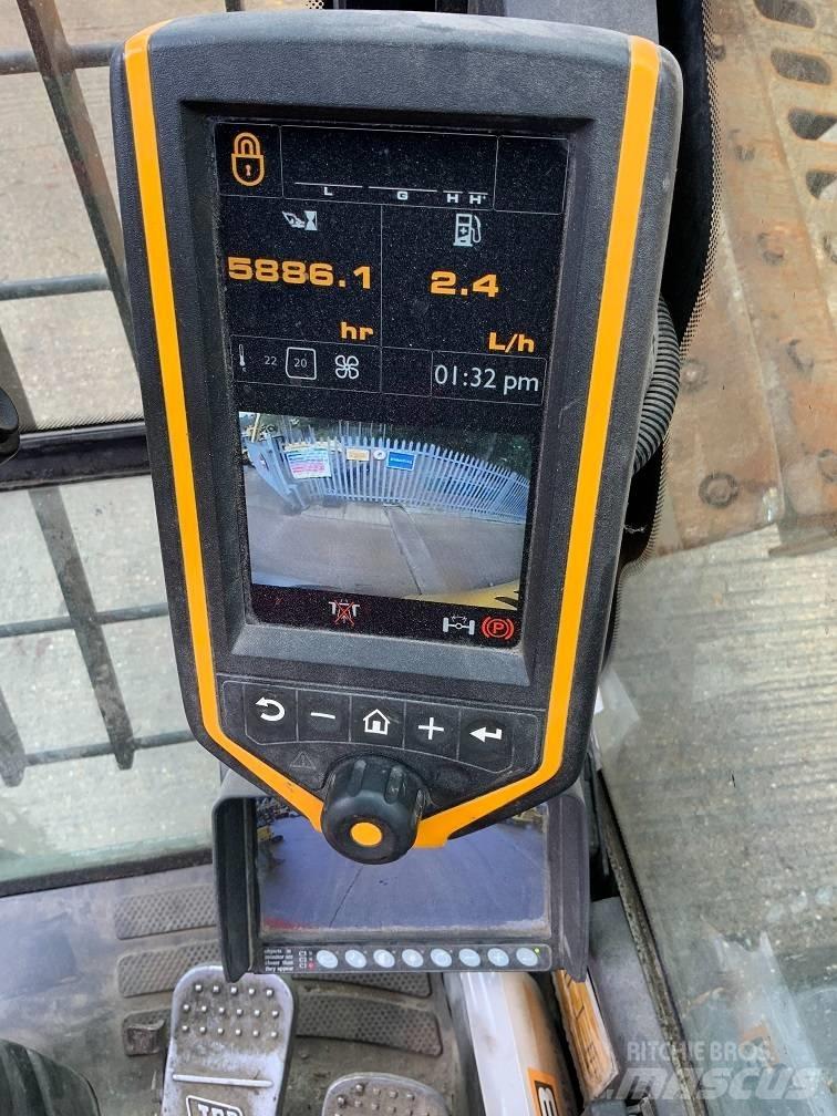 JCB JS20 MH Movimentazione rifiuti