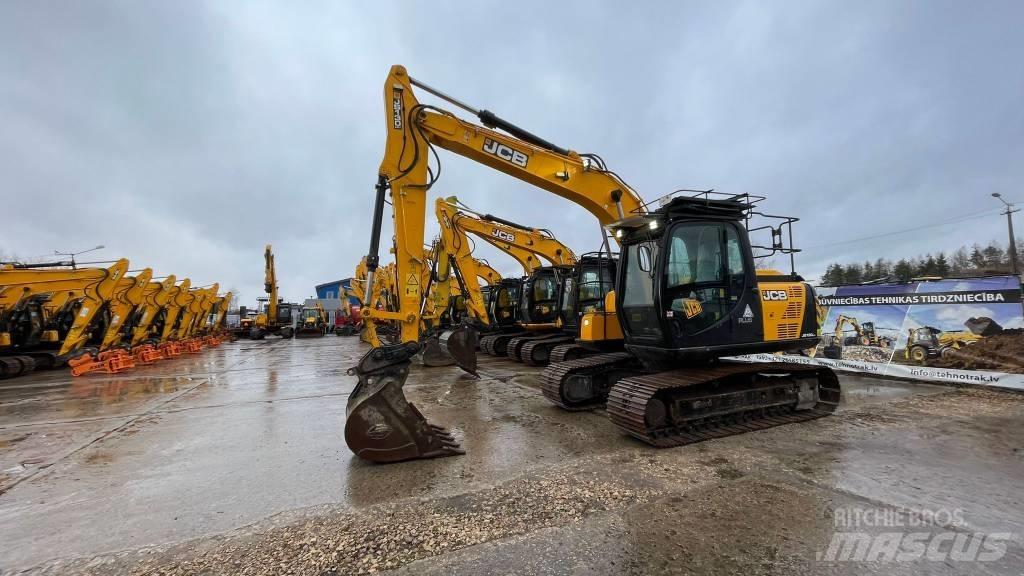 JCB JS 130 LC Escavatori cingolati