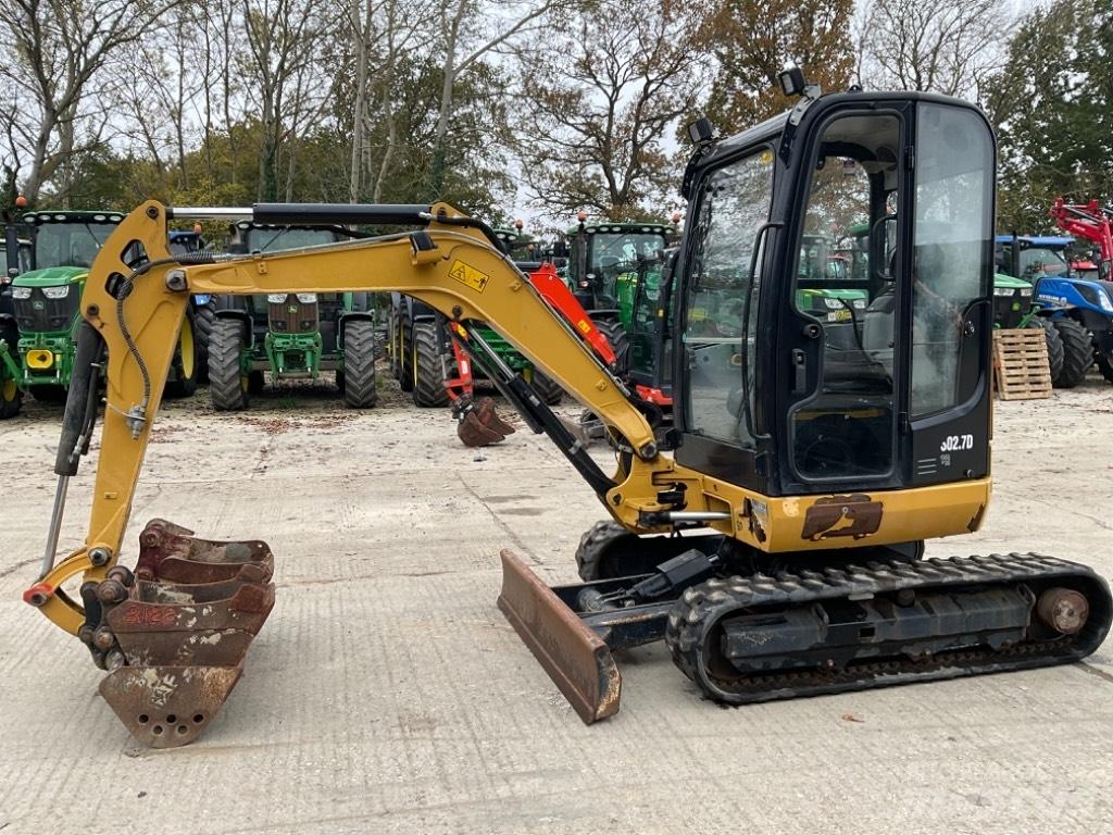 CAT 302.7 D CR Miniescavatori