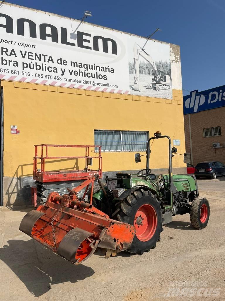 Fendt 208 S Trattori