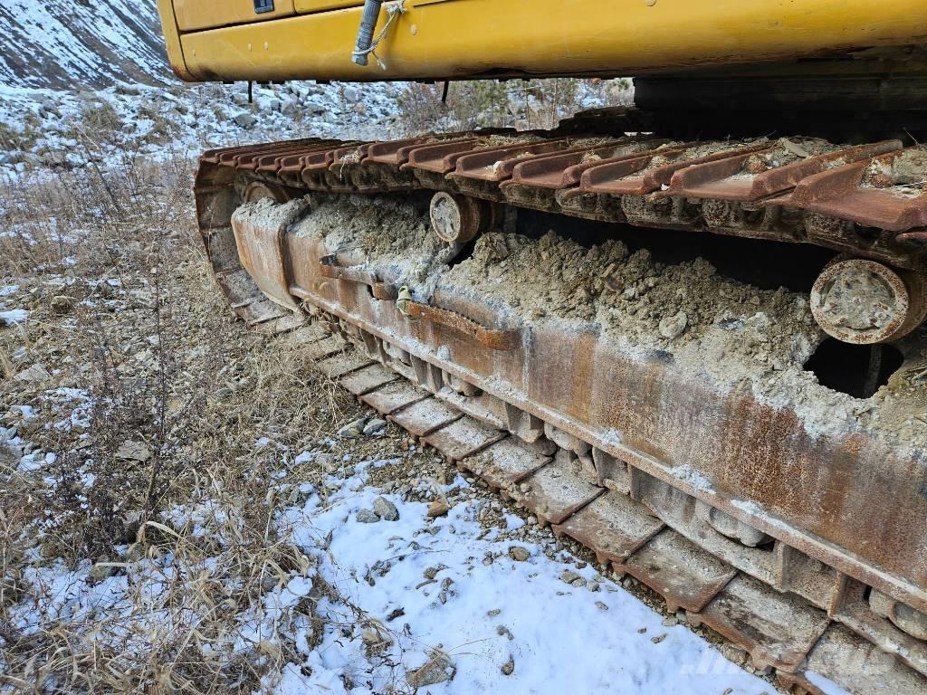 CAT 330 Escavatori cingolati