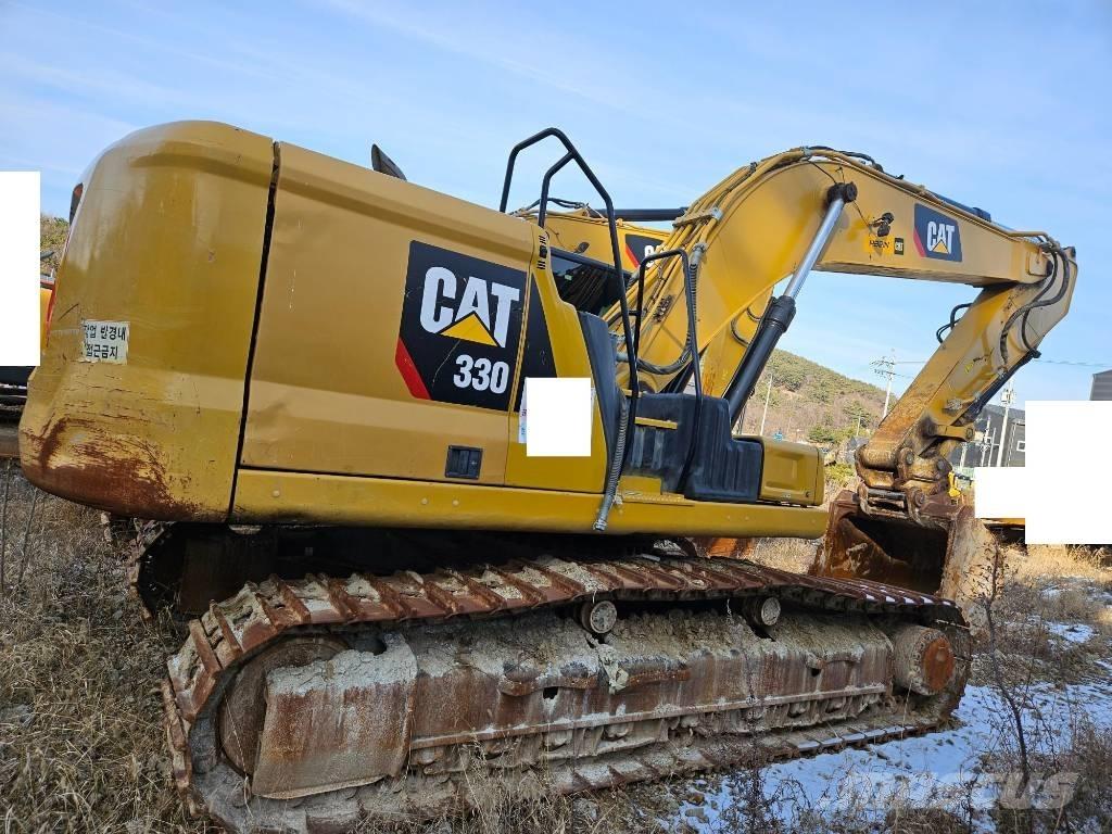 CAT 330 Escavatori cingolati