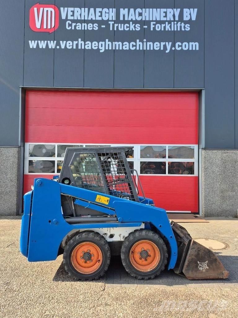 Bobcat 553 Mini Pale Gommate