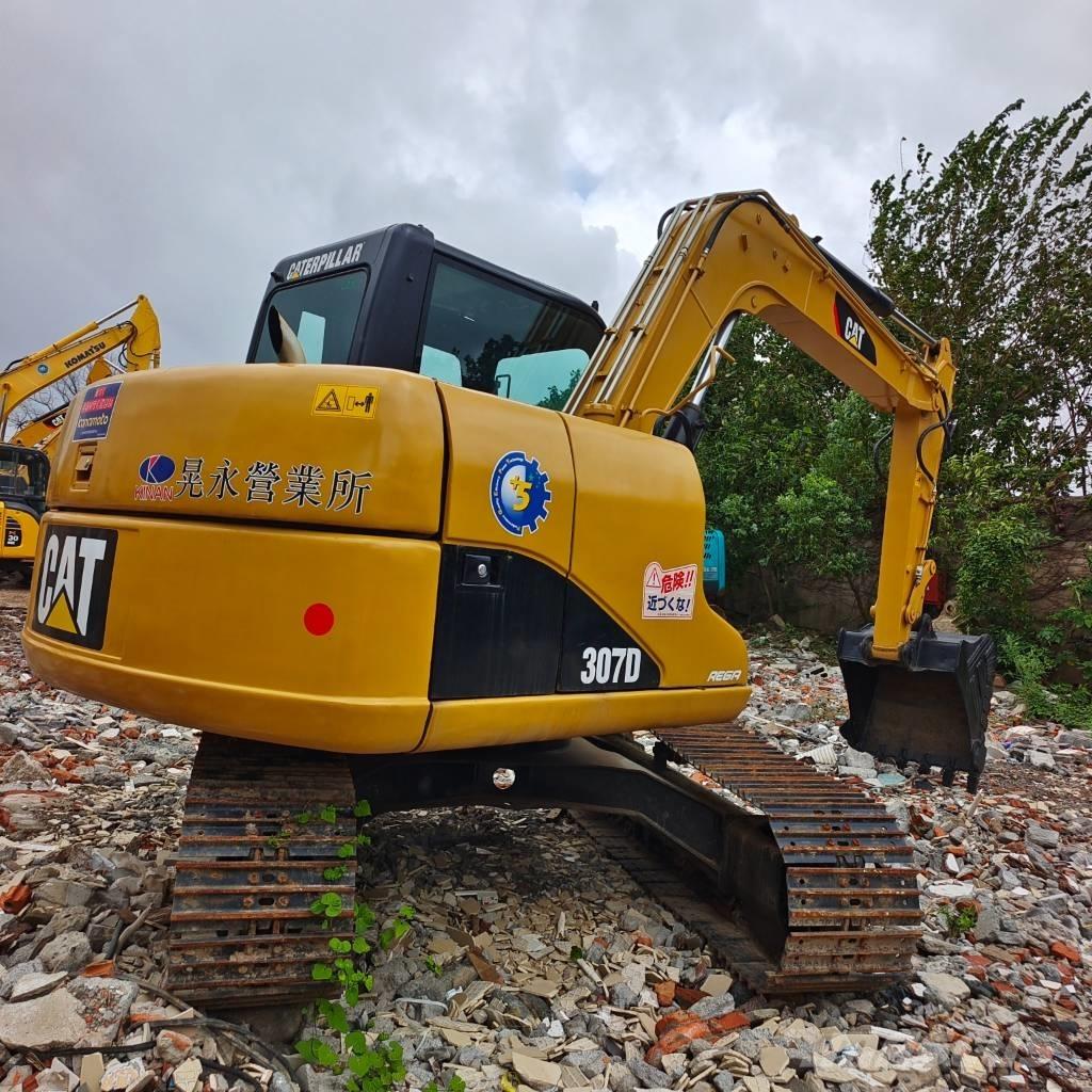CAT 307 D Escavatori medi 7t - 12t