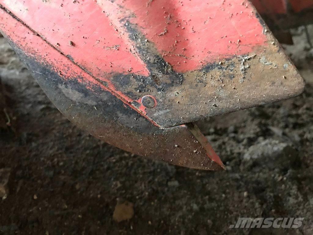 Kuhn BS 300 Perforatrici