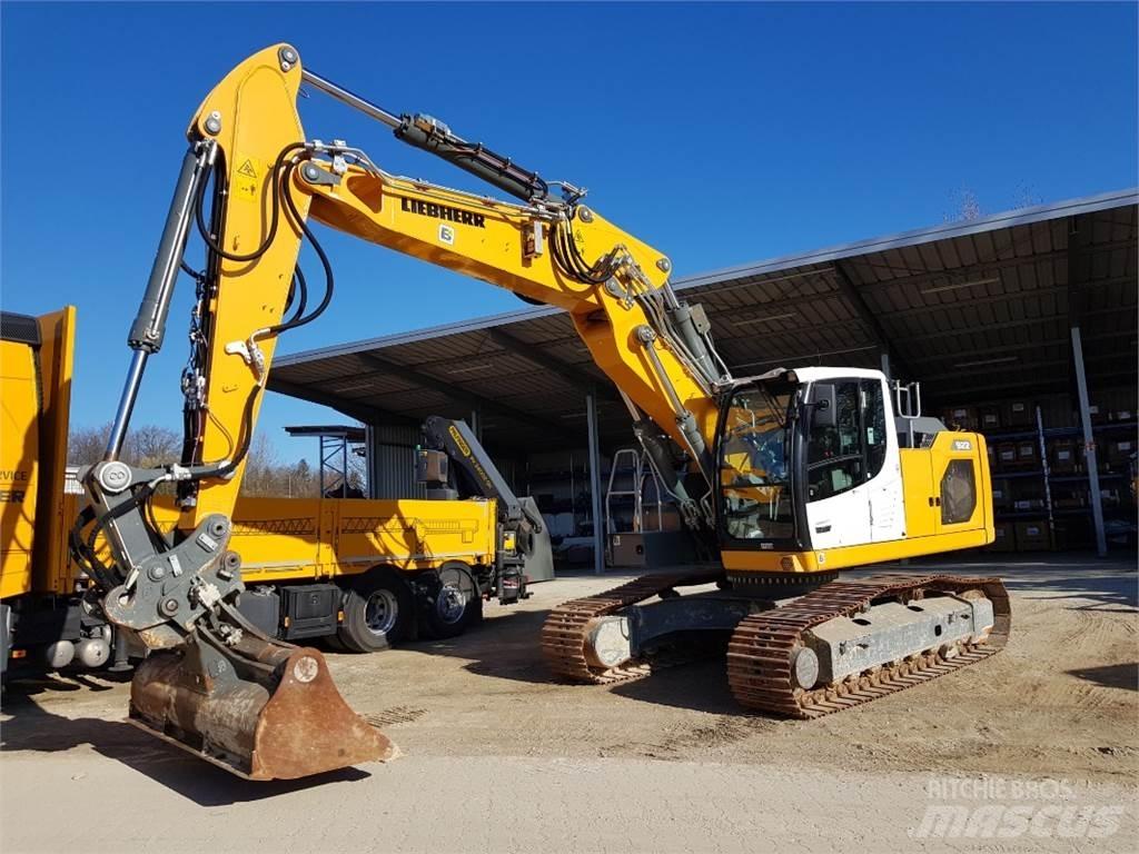 Liebherr R922 Escavatori cingolati