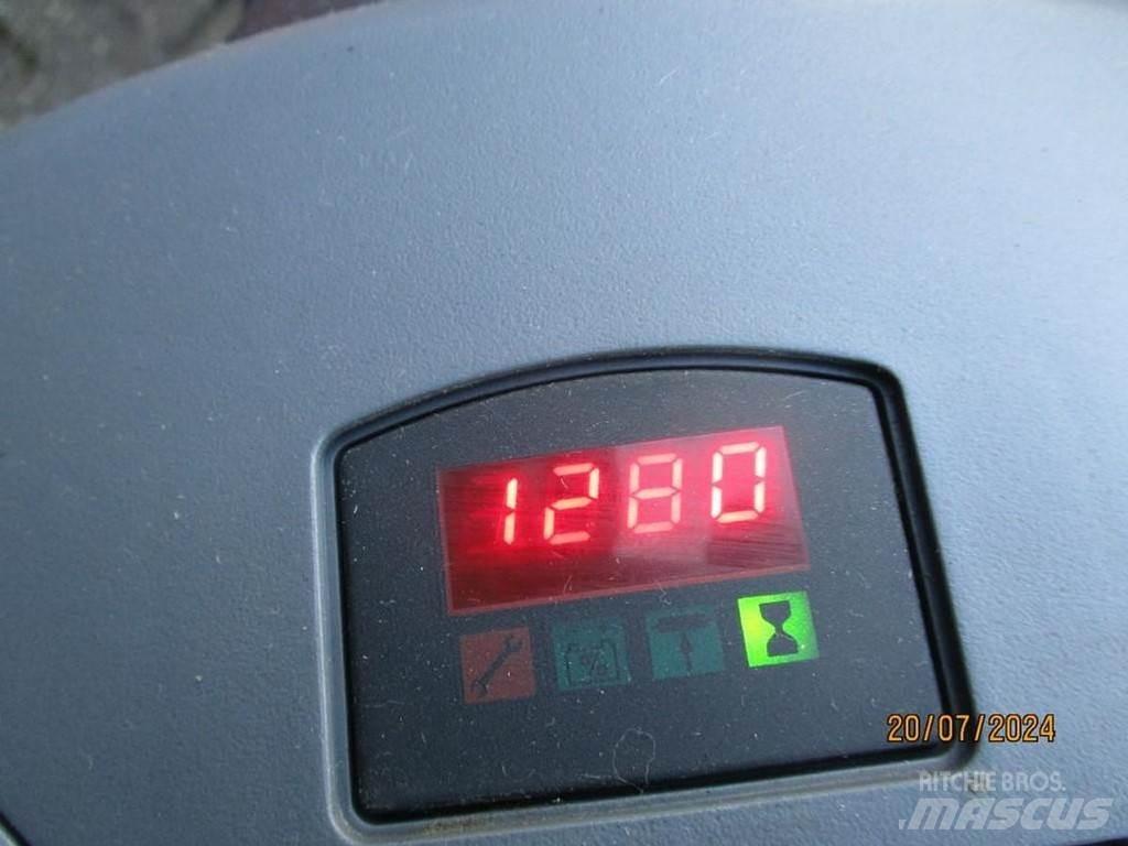 BT SWE 080L Transpallet uomo a terra
