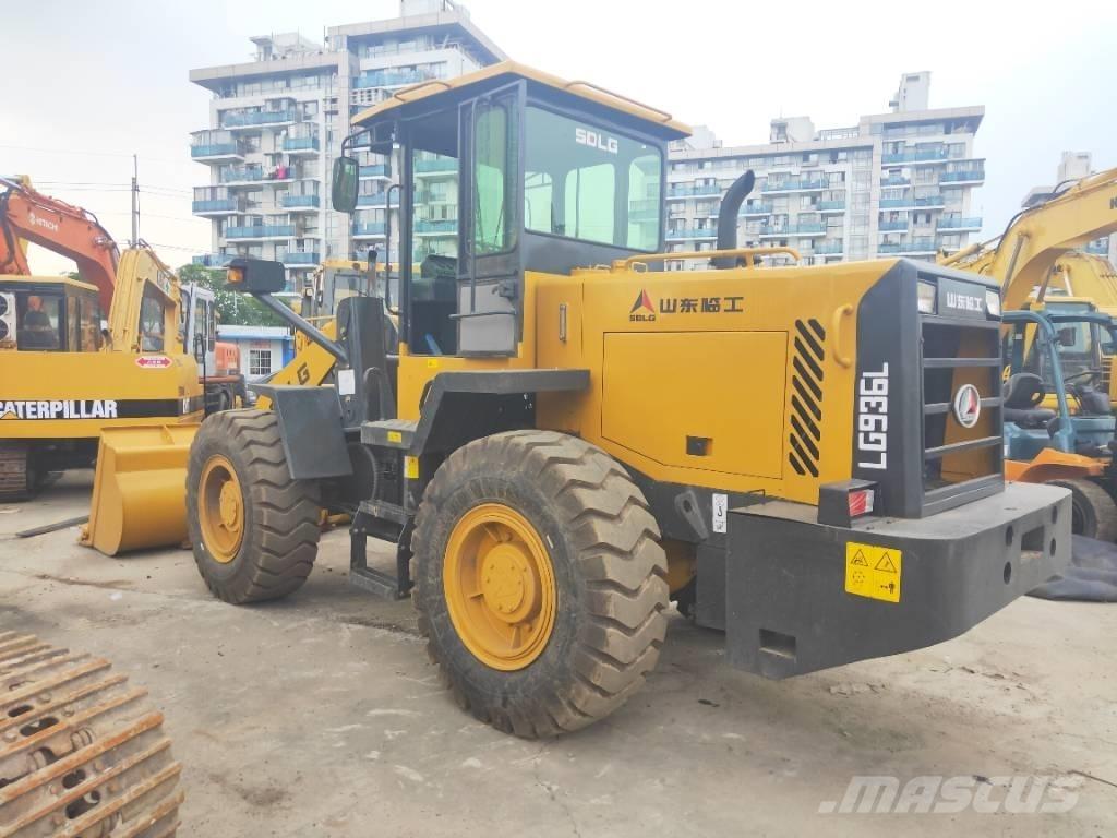 SDLG LG 953 L Pale gommate