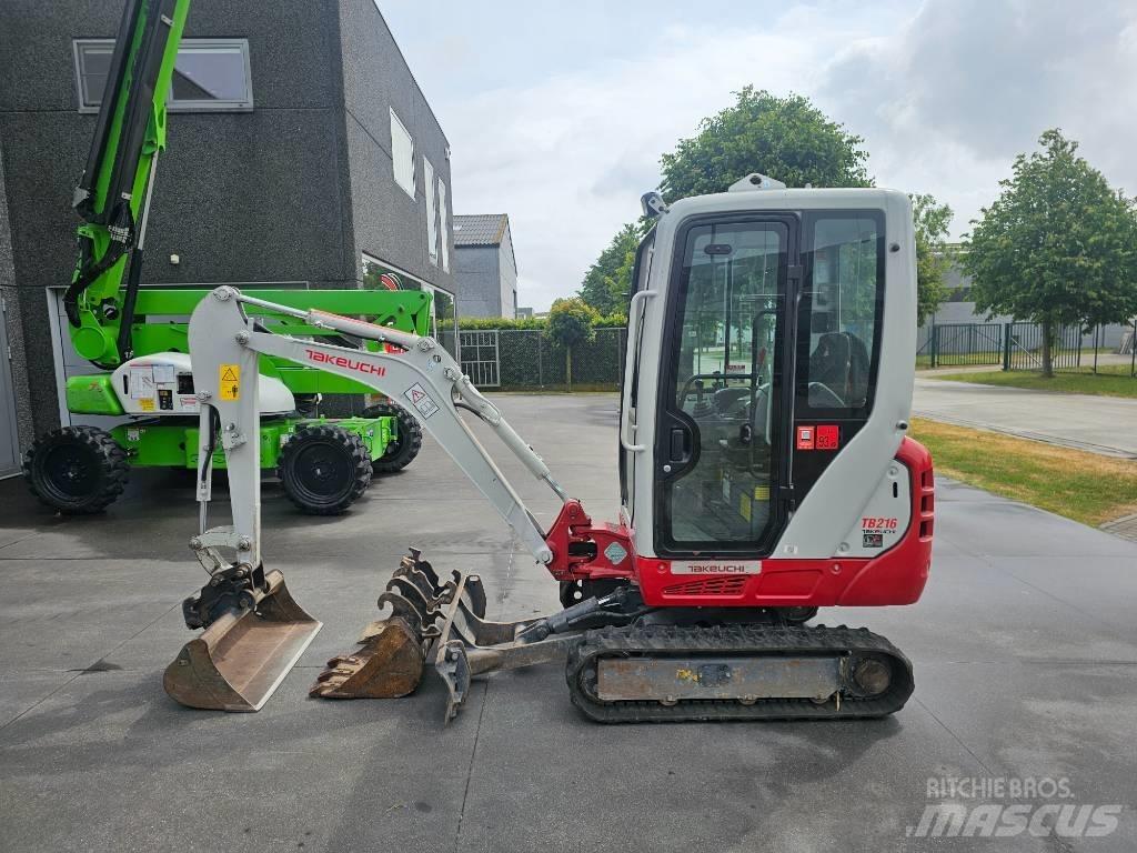 Takeuchi TB 216 Miniescavatori