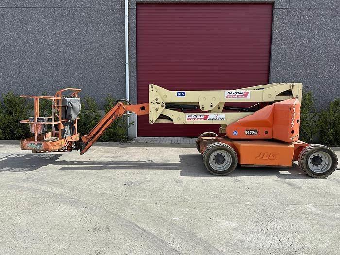 JLG E450 Piattaforme a braccio articolato