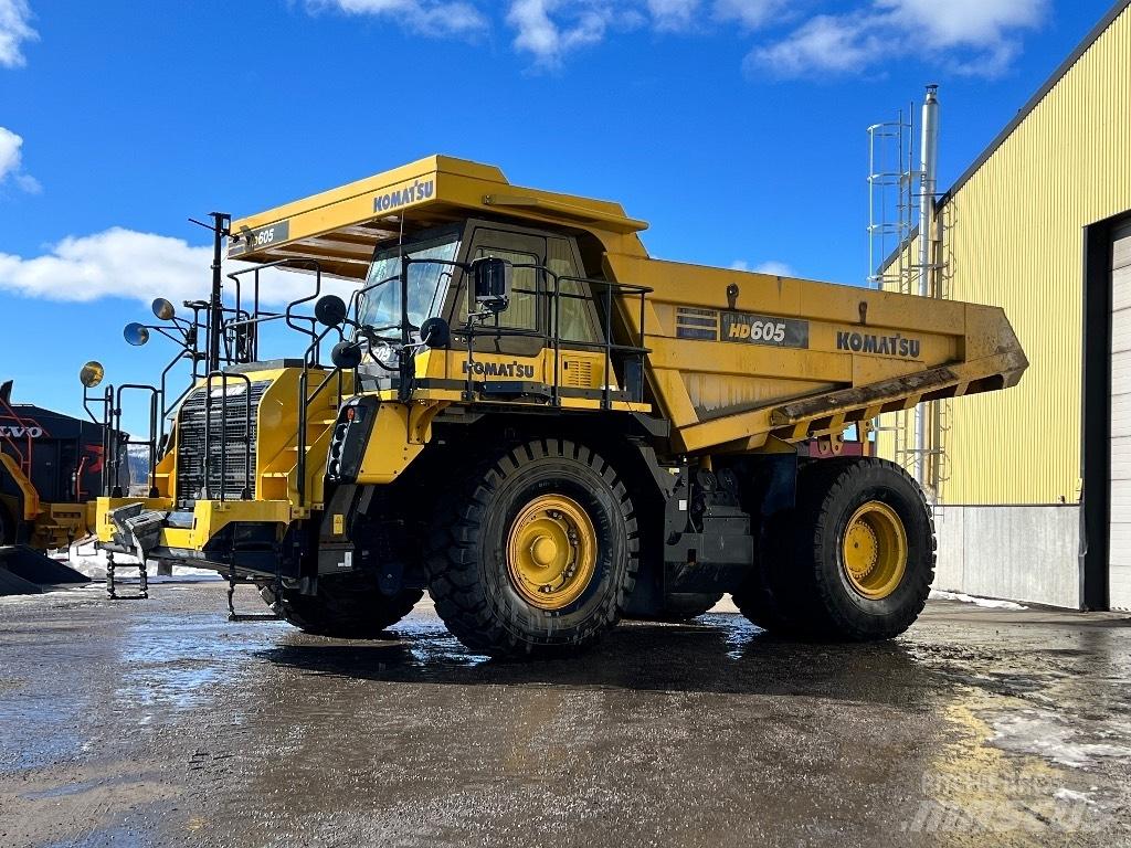 Komatsu 605-8 Dumper a telaio rigido